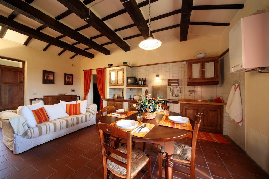 Agriturismo Caiburroni Pietralunga  Room photo